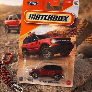 🚗 NWT Matchbox Red Ford Toy Car 🚗